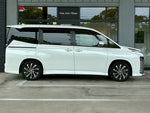 VOXY HYBRID