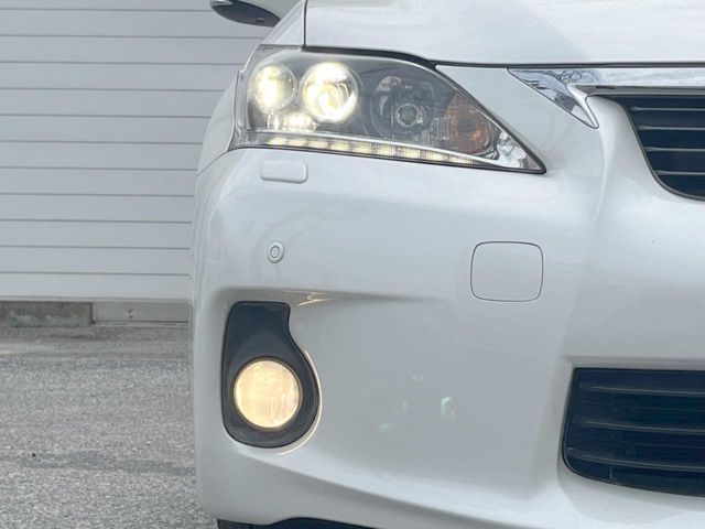 LEXUS CT200h