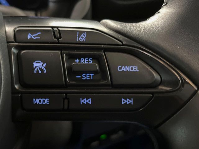 YARIS CROSS HYBRID