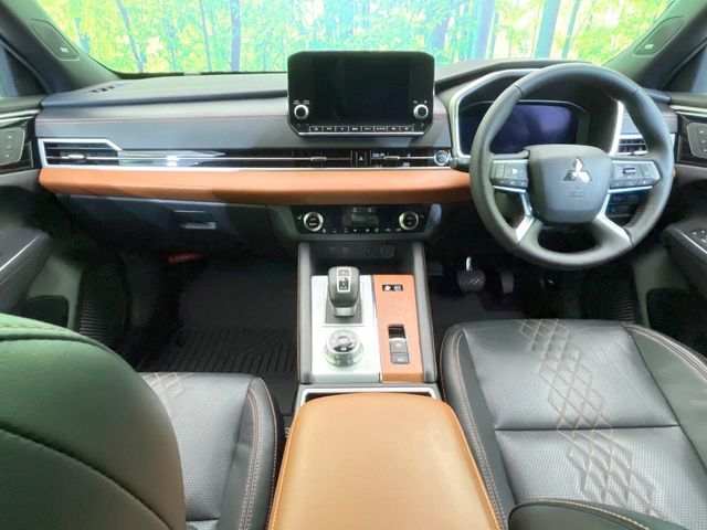 OUTLANDER PHEV