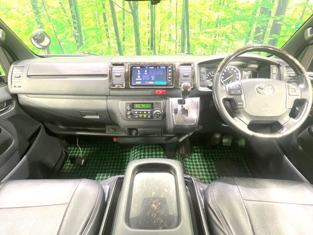 HIACE van 2WD
