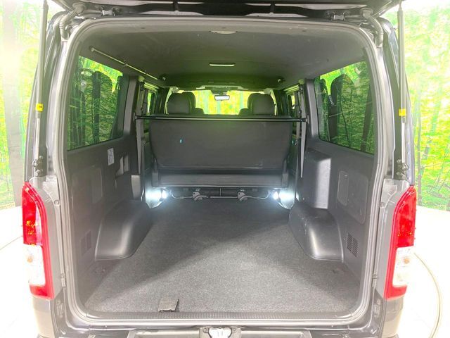 HIACE van 2WD