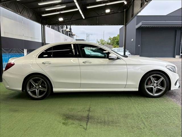 MERCEDES BENZ C class sedan