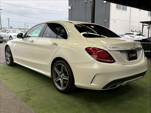 MERCEDES BENZ C class sedan