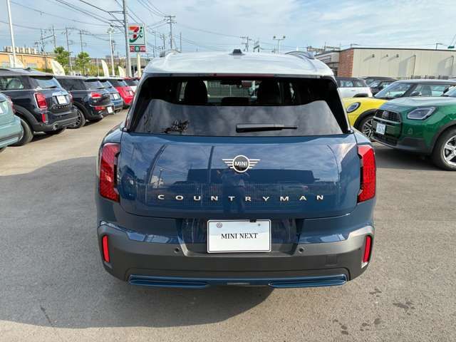 MINI COUNTRYMAN