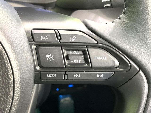 YARIS CROSS HYBRID