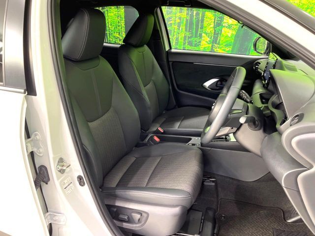 YARIS CROSS HYBRID