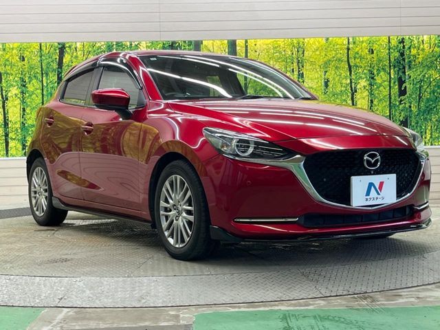 MAZDA2