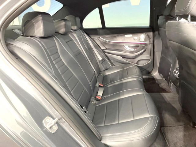 MERCEDES BENZ E class sedan