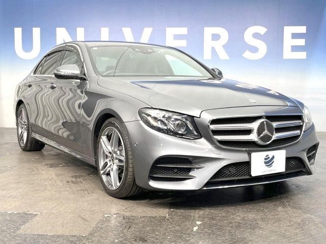 MERCEDES BENZ E class sedan