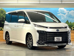 VOXY HYBRID