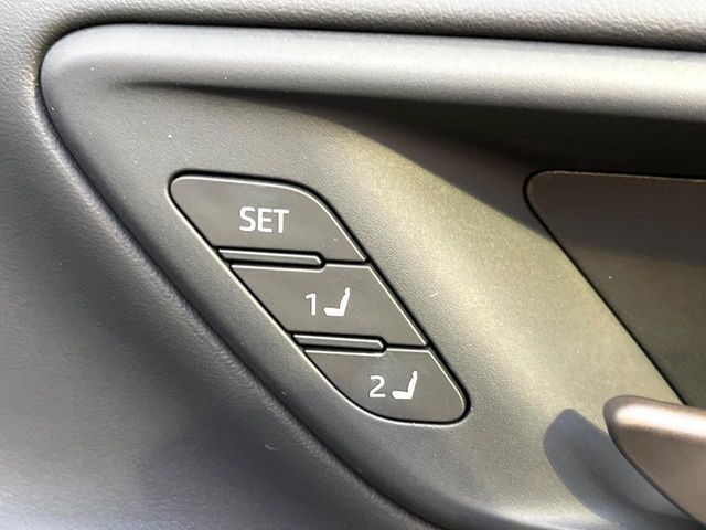CROWN ESTATE 4WD