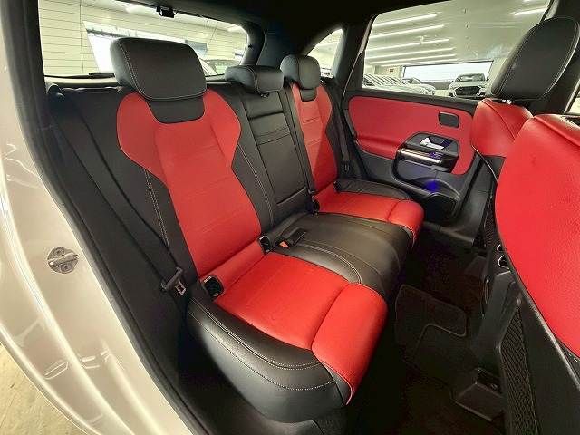 MERCEDES BENZ B class