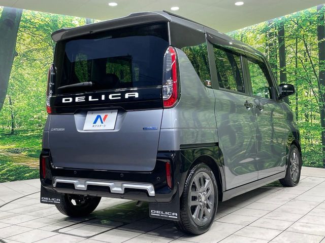 DELICA MINI