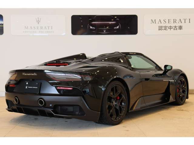 MASERATI MC20