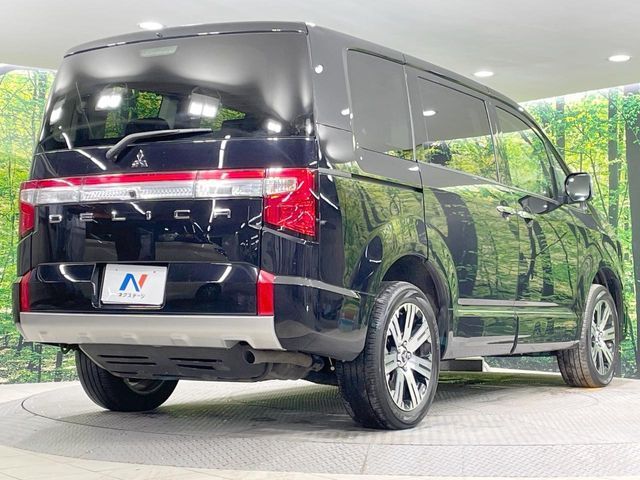 DELICA D:5 4WD