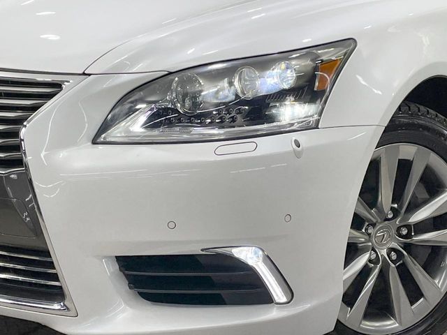LEXUS LS600h