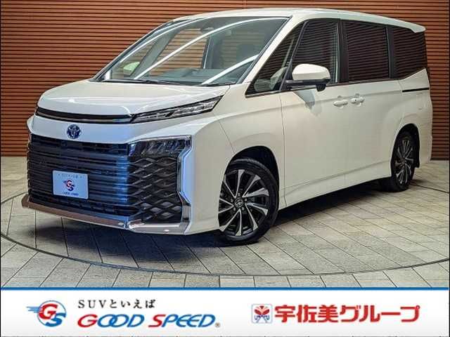 VOXY HYBRID