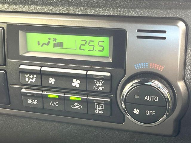 HIACE van 4WD