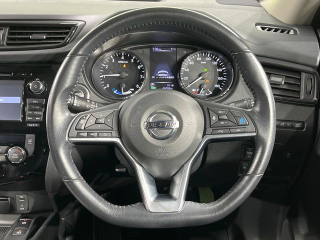 X-TRAIL HYBRID 4WD