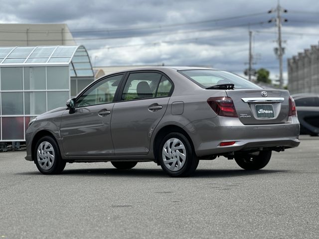 COROLLA AXIO
