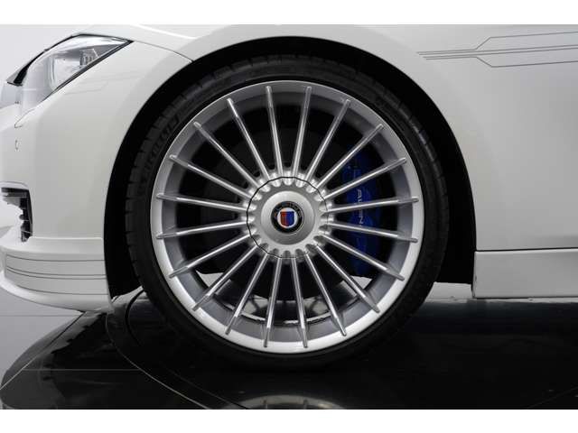 ALPINA B3 limousine