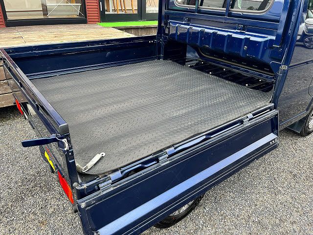 Super CARRY truck