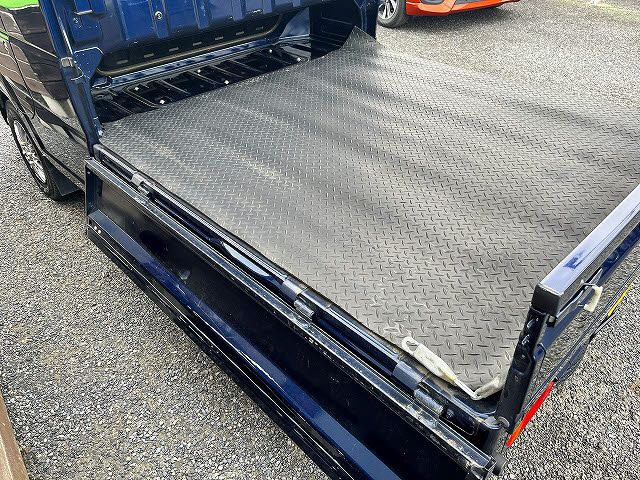 Super CARRY truck