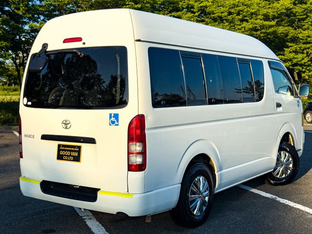 HIACE van 4WD