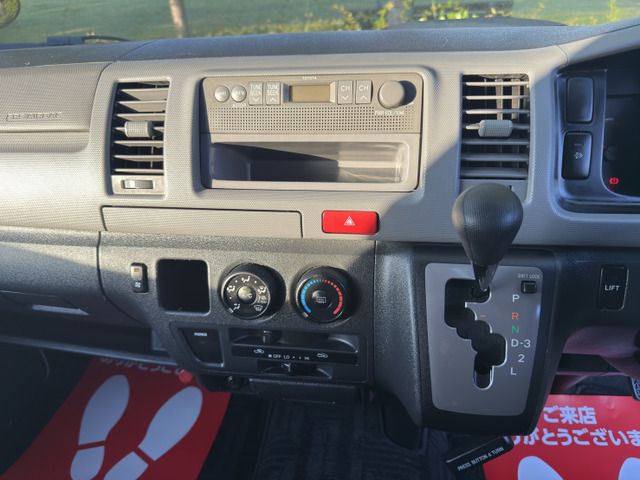 HIACE van 4WD