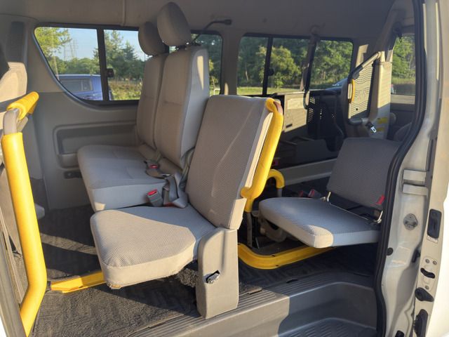 HIACE van 4WD