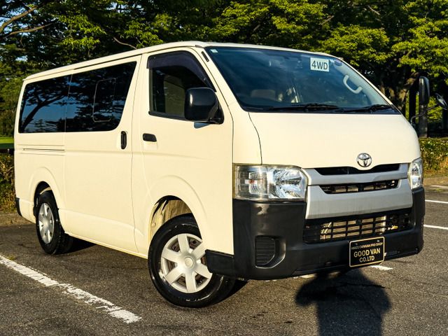 HIACE van 4WD