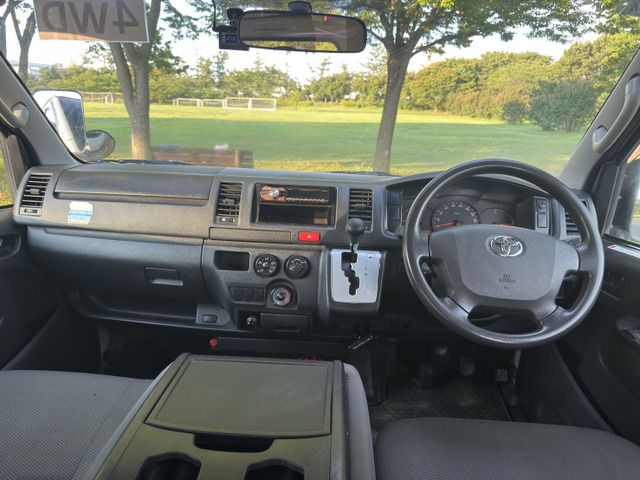 HIACE van 4WD