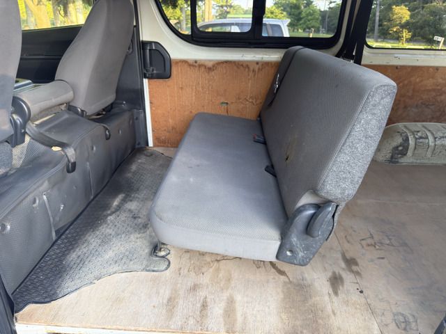 HIACE van 4WD