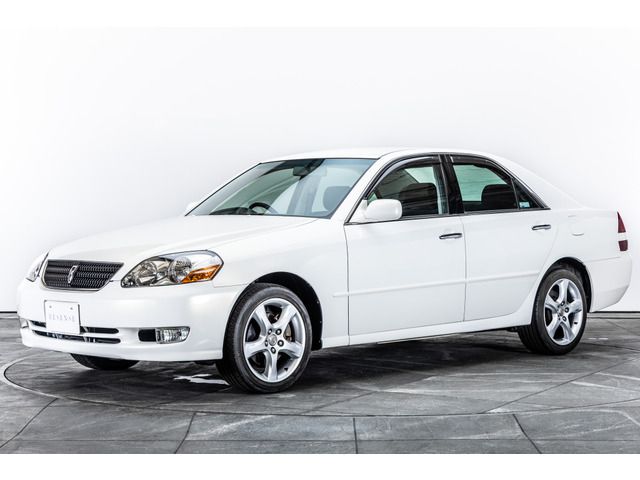 MARK2 sedan