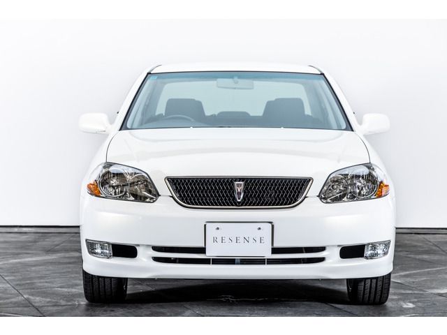 MARK2 sedan