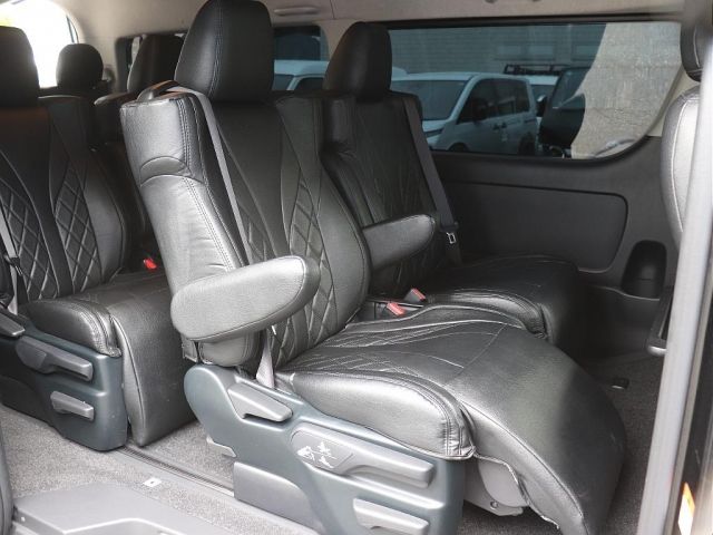 HIACE wagon