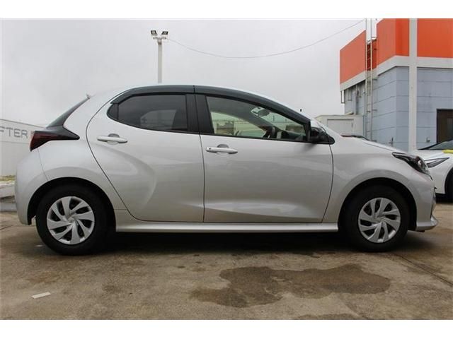 YARIS HYBRID