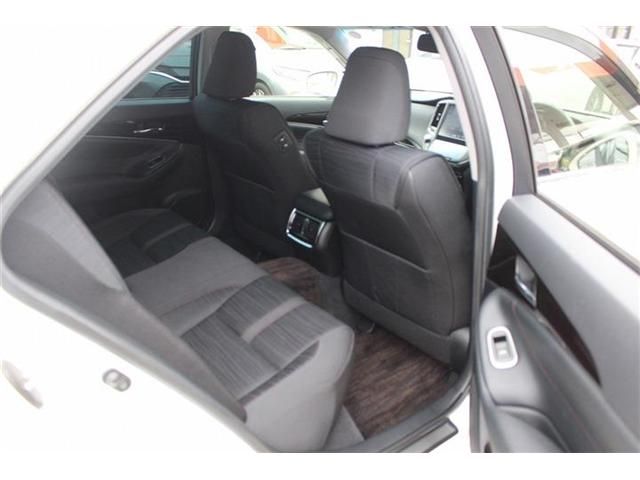 CROWN sedan