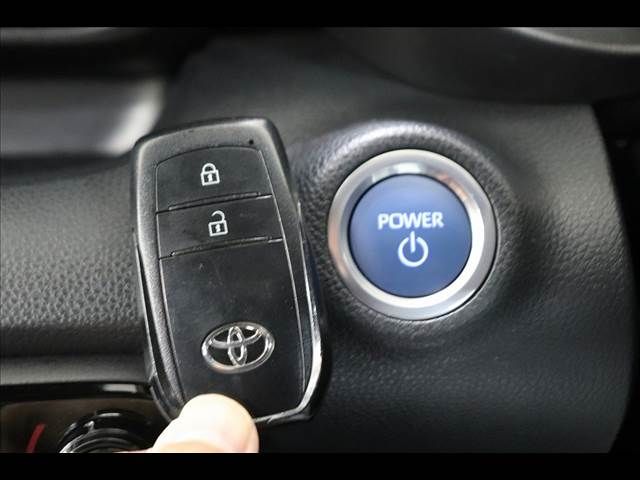 YARIS HYBRID
