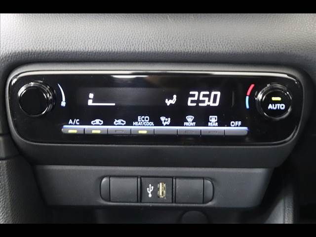 YARIS HYBRID