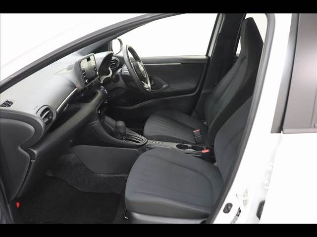 YARIS HYBRID