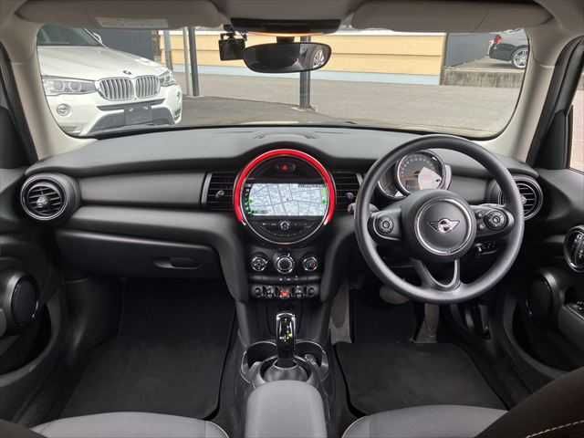 MINI ONE 5DOOR