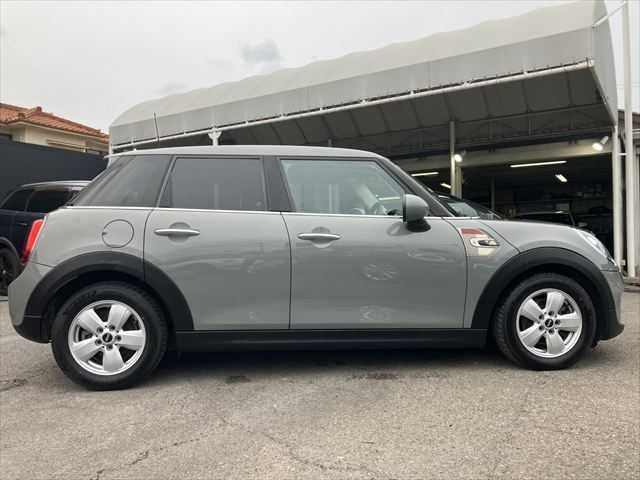 MINI ONE 5DOOR