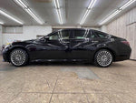 CROWN sedan hybrid