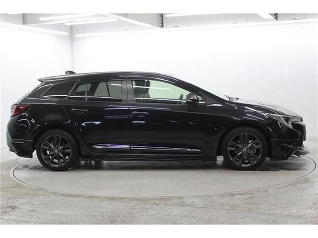 COROLLA TOURING HYBRID