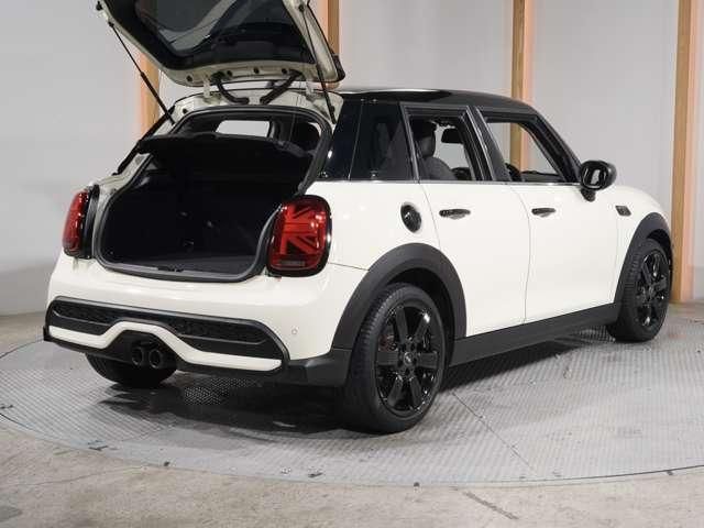 MINI COOPER SD 5DOOR