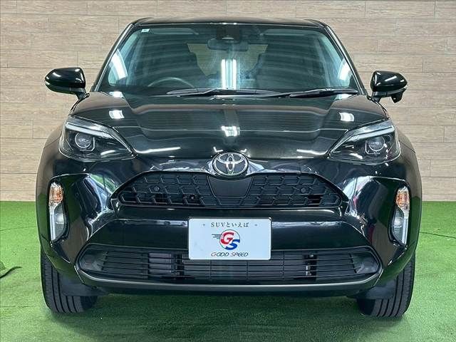 YARIS CROSS