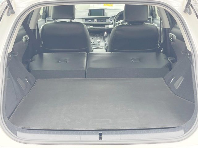 LEXUS CT200h