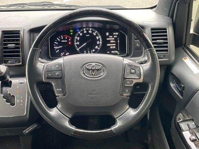 HIACE van 2WD